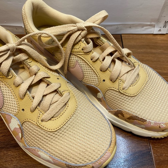 Nike Air Max SC Running Women's Size 8.5- Seasame / Pink Sail Camo Shoes - Picture 4 of 10